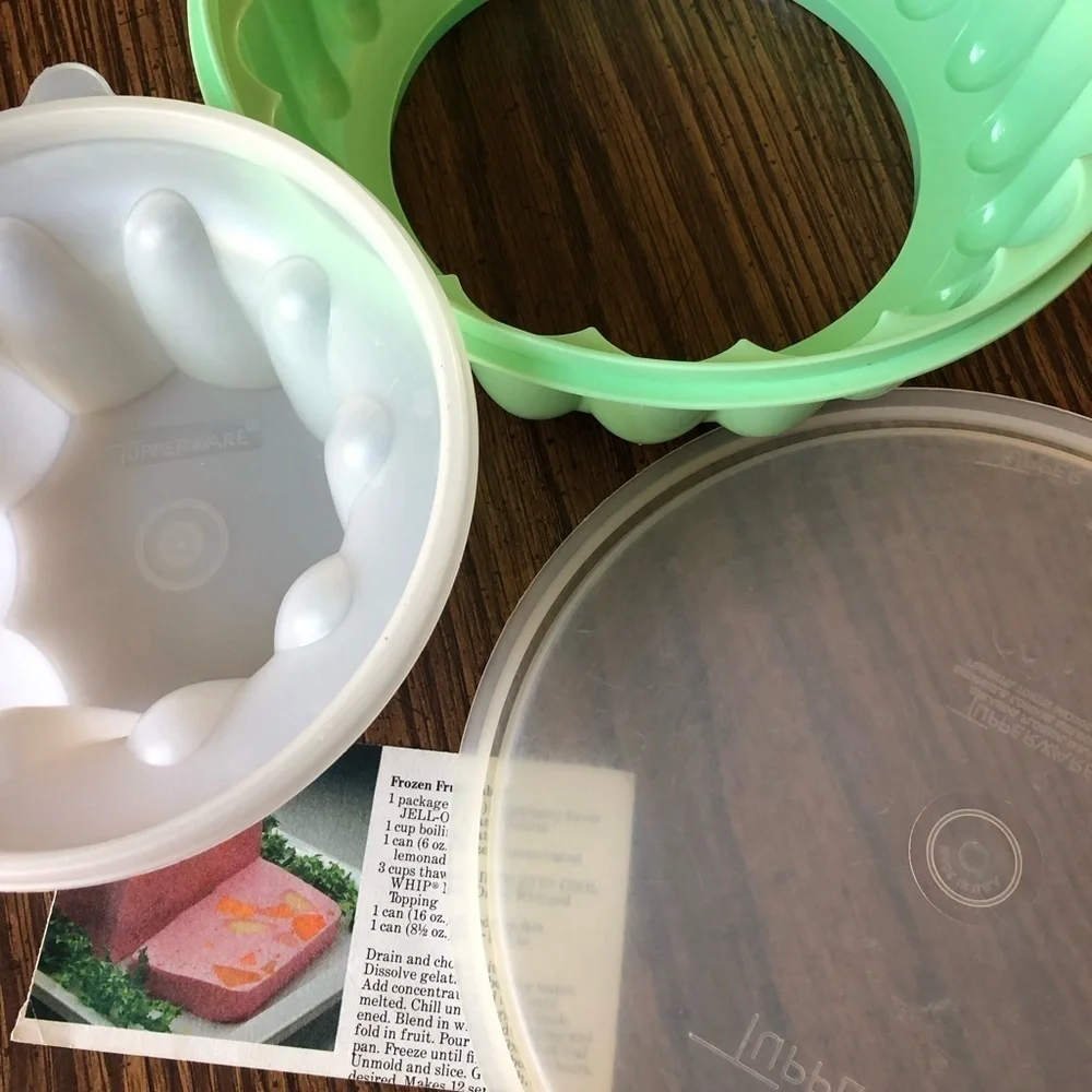Retro Tupperware Jello Mold classic vintage recipe card